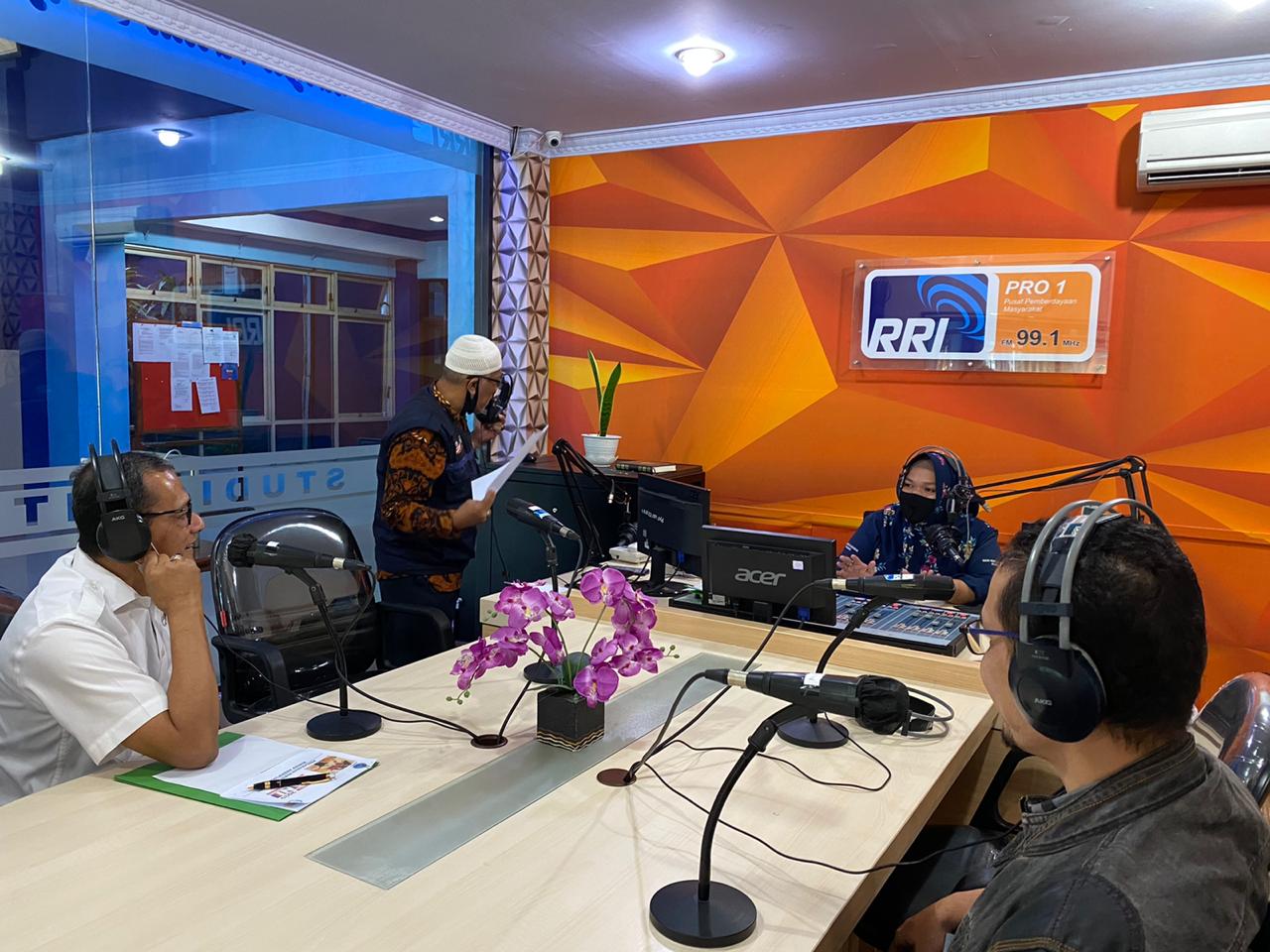 PELAKSANAAN LIVE DIALOG INTERAKTIF P4GN DI RRI PEKANBARU DALAM RANGKA PRA HANI 2020 PELAKSANAAN LIVE DIALOG INTERAKTIF P4GN DI RRI PEKANBARU DALAM RANGKA PRA HANI 2020