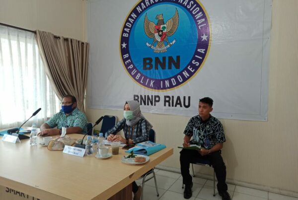 RAPAT KERJA TEKNIS BIDANG PEMBERDAYAAN MASYARAKAT BERSAMA BNN RI YANG DILAKUKAN MELALUI DARING