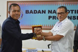 ANGGOTA KOMISI A DPRD KAB LANGKAT MELAKUKAN KUNJUNGAN KERJA KE BNNP RIAU