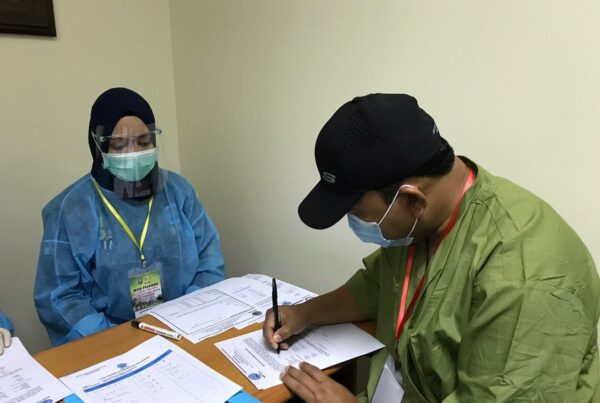 BIMBINGAN TEKNIS DALAM RANGKA PEMBENTUKAN PENGGIAT ANTI NARKOBA DI INSTITUSI PENDIDIKAN HARI PERTAMA BIMBINGAN TEKNIS DALAM RANGKA PEMBENTUKAN PENGGIAT ANTI NARKOBA DI INSTITUSI PENDIDIKAN HARI PERTAMA