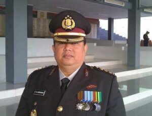 Drs. DANI M DARMAWAN