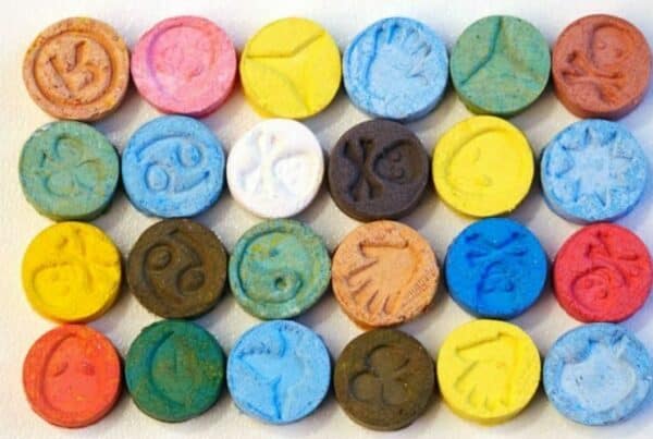 MARI MENGENAL MDMA