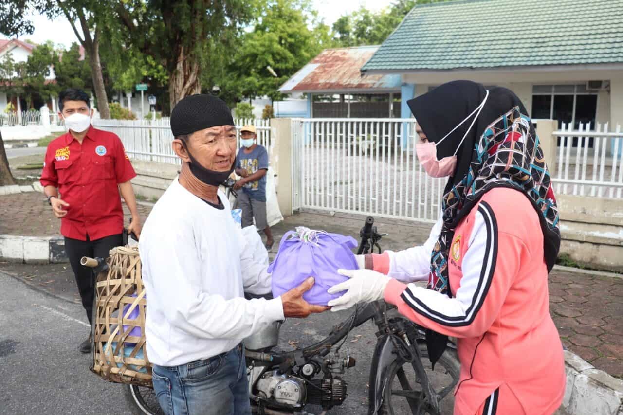 BNN PROVINSI RIAU BERSAMA DWP BNNP RIAU BERBAGI TAKJIL BNN PROVINSI RIAU BERSAMA DWP BNNP RIAU BERBAGI TAKJIL