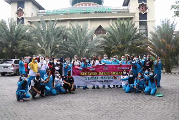 JUM’AT BERSIH BNNP RIAU MERIAHKAN PRA HANI 2021