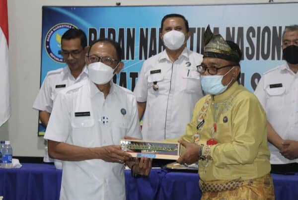 KEPALA BNN PROVINSI RIAU MELAKSANAKAN KUNJUNGAN KERJA KE KABUPATEN KUANTAN SINGINGI