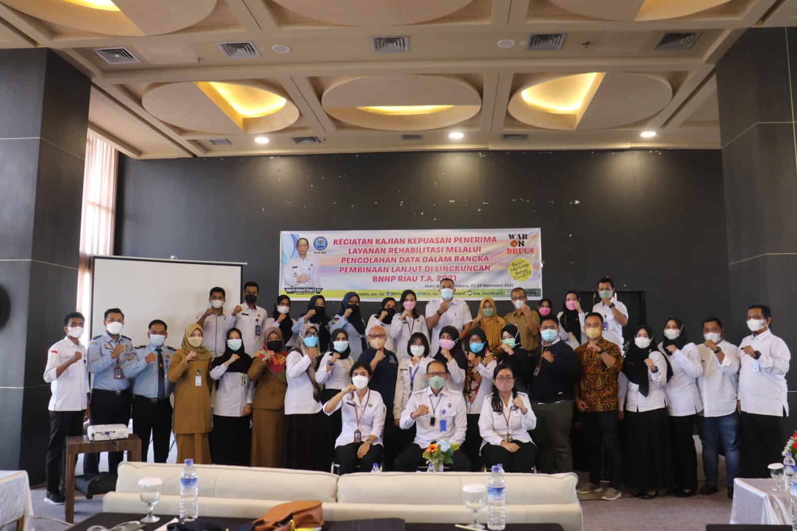KEPALA BNNP RIAU MEMBUKA KEGIATAN KAJIAN KEPUASAN PENERIMA LAYANAN REHABILITASI KEPALA BNNP RIAU MEMBUKA KEGIATAN KAJIAN KEPUASAN PENERIMA LAYANAN REHABILITASI