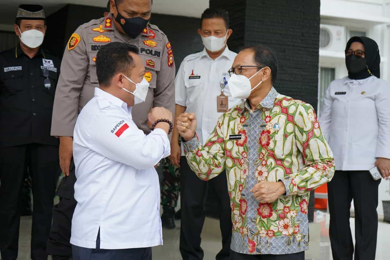KAMPAR SIAP WUJUDKAN DESA BERSINAR KAMPAR SIAP WUJUDKAN DESA BERSINAR