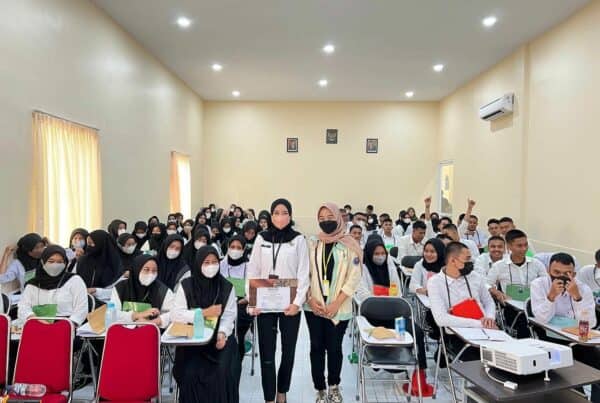 BNN Provinsi Riau Sapa Sobat Bersinar Universitas Awal Bros BNN Provinsi Riau Sapa Sobat Bersinar Universitas Awal Bros