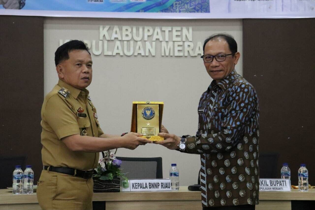 Silaturrahmi Kepala BNN Provinsi Riau Bangun Sinergitas dengan Kepulauan Meranti Silaturrahmi Kepala BNN Provinsi Riau Bangun Sinergitas dengan Kepulauan Meranti