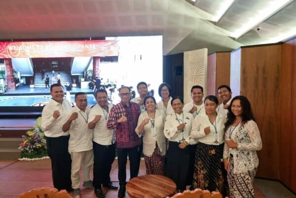 KEPALA BNN PROVINSI RIAU BERI DUKUNGAN LANGSUNG KEPADA TIM BNNP RIAU SING AGAINST DRUGS 2022 DI BALI KEPALA BNN PROVINSI RIAU BERI DUKUNGAN LANGSUNG KEPADA TIM BNNP RIAU SING AGAINST DRUGS 2022 DI BALI