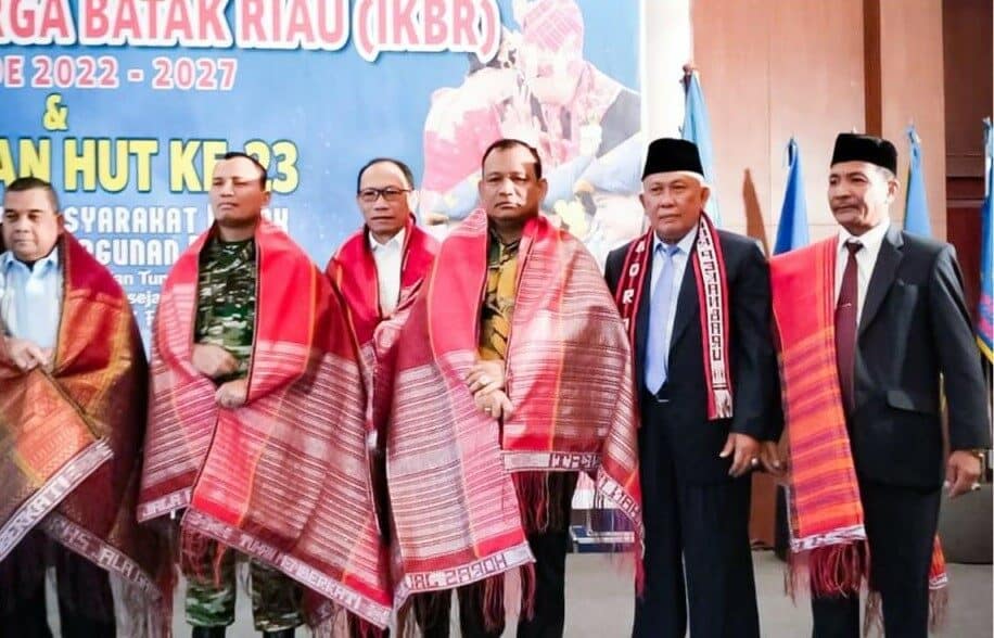 Kepala BNN Provinsi Riau Hadiri Pelantikan DPP Ikatan Keluarga Batak Riau. Kepala BNN Provinsi Riau Hadiri Pelantikan DPP Ikatan Keluarga Batak Riau.