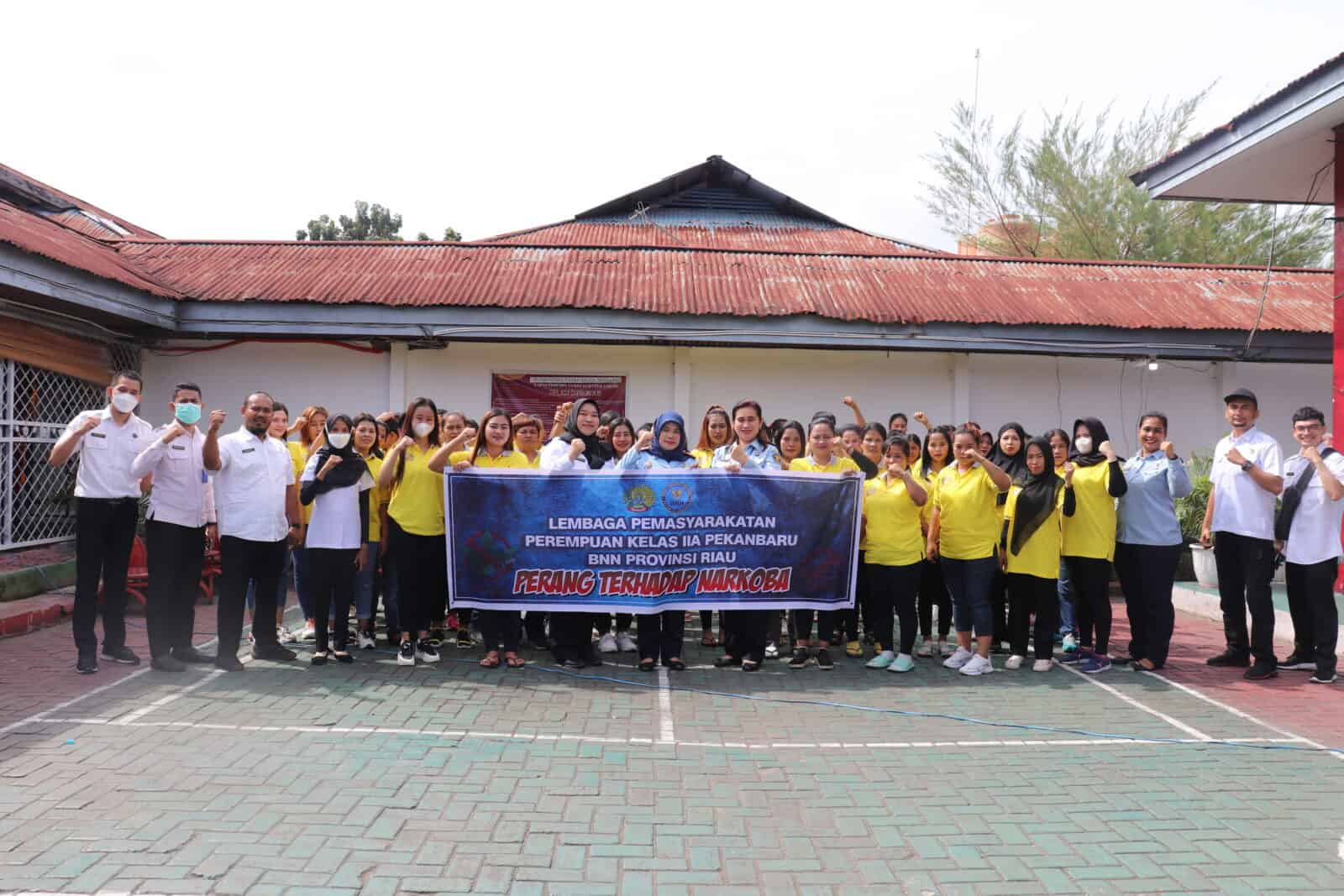 Gema WAR ON DRUGS dari Lapas Perempuan Kelas II A Pekanbaru Gema WAR ON DRUGS dari Lapas Perempuan Kelas II A Pekanbaru
