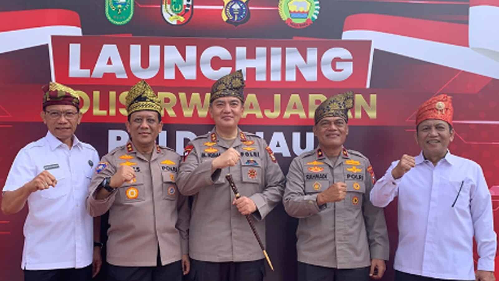 Launching Polisi RW: Penguatan Keamanan Lingkungan di Provinsi Riau Launching Polisi RW: Penguatan Keamanan Lingkungan di Provinsi Riau