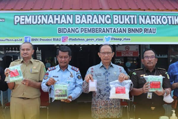 Operasi Sukses! BNN Provinsi Riau Pemusnahkan 5 Kg Sabu dan 430 Butir Ekstasi untuk Berantas Peredaran Narkotika