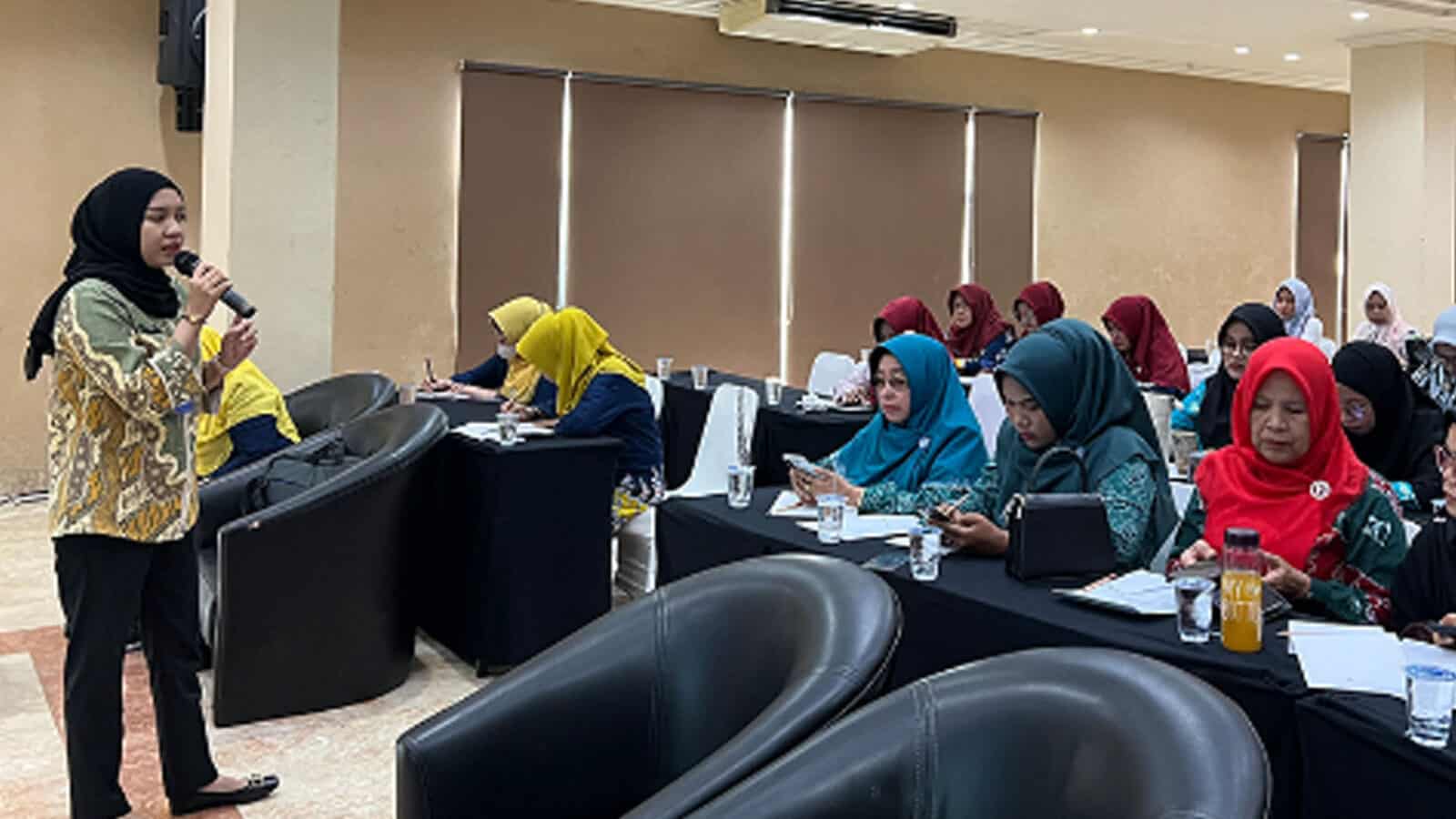 BNN Provinsi Riau Berperan Sebagai Narasumber dalam Pembentukan Kader Anti Narkoba oleh Dinas PMD BNN Provinsi Riau Berperan Sebagai Narasumber dalam Pembentukan Kader Anti Narkoba oleh Dinas PMD