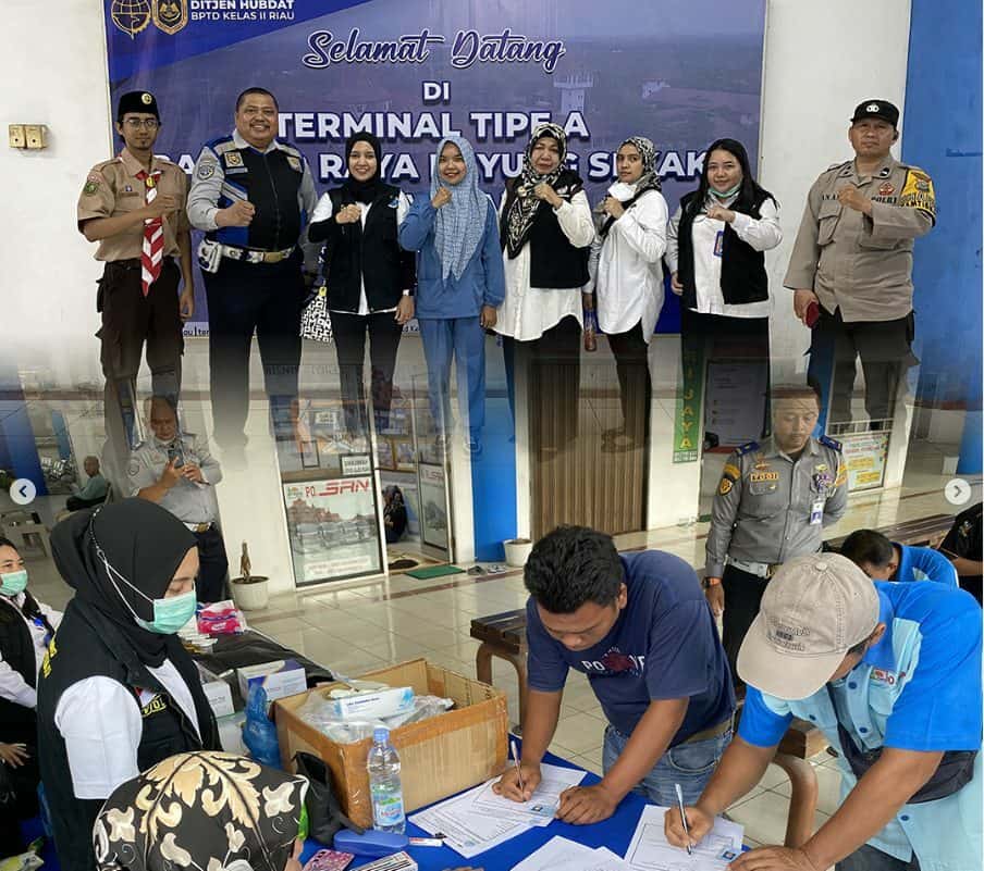 “BNNP Riau Gencar Lakukan Deteksi Dini Narkoba: Tes Urine Pengemudi Bus di Terminal AKAP BRPS Pekanbaru Selama Liburan Tahun Baru”