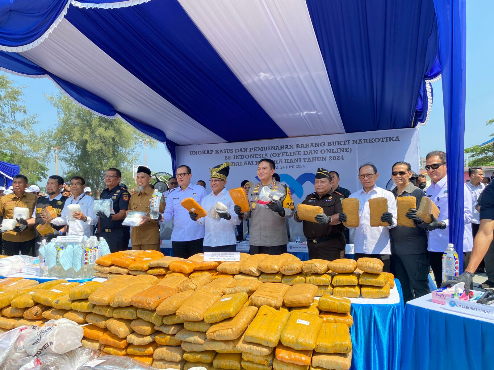 Menjelang Hari Anti Narkotika Internasional (HANI) 2024, BNN RI Berhasil Menyita Ribuan Gram Narkotika Menjelang Hari Anti Narkotika Internasional (HANI) 2024, BNN RI Berhasil Menyita Ribuan Gram Narkotika