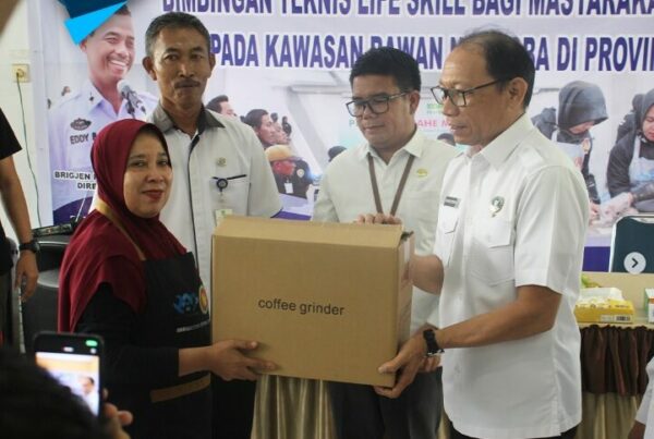 BNN RI dan BNN Provinsi Riau Gelar Bimbingan Teknis Lifeskill untuk Masyarakat Pedesaan di Kawasan Rawan Narkoba